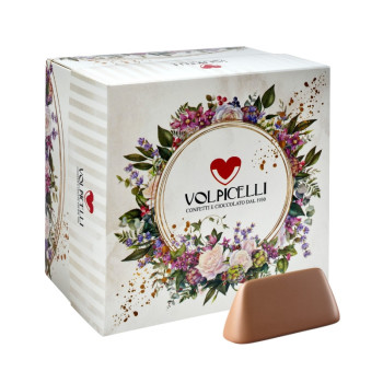 Cubotto Tenerezze con Mandorla al gusto di Gianduia